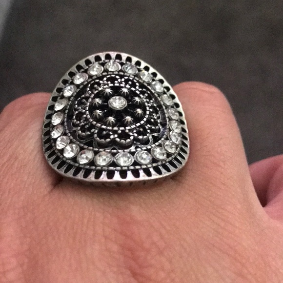 Express Bohemian Bling Ring - Picture 4 of 7